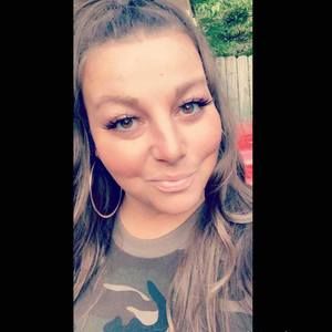 Meet your Posher, Jana